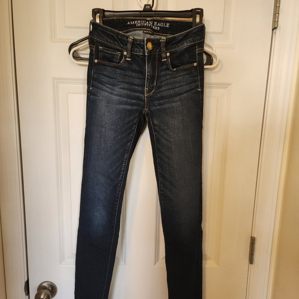 American Eagle Skinny Jeans Sz. 00